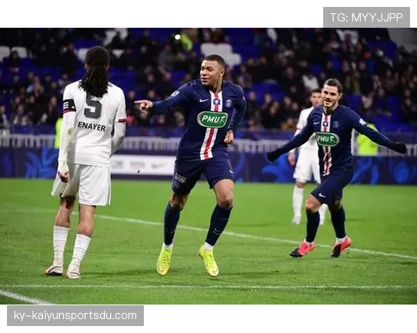 姆巴佩与同期巨星关键战决定力对比分析